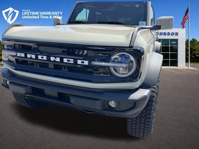 2026 Ford Bronco Outer Banks