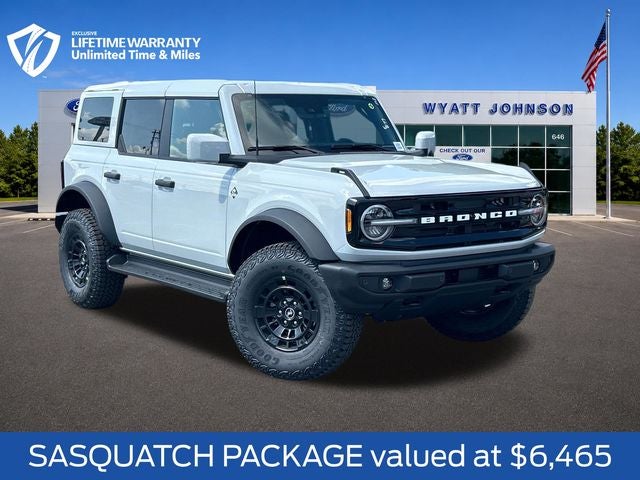 2026 Ford Bronco Outer Banks