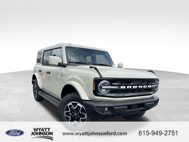 2026 Ford Bronco Outer Banks