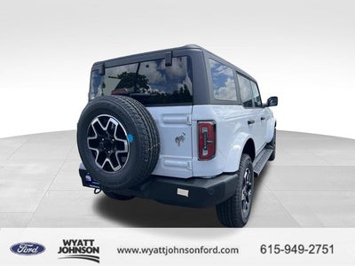 2026 Ford Bronco Outer Banks