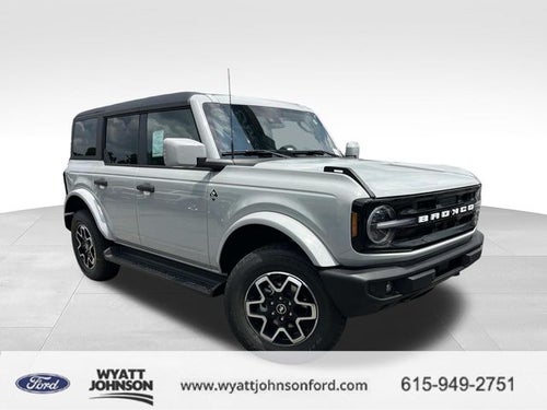 2026 Ford Bronco Outer Banks