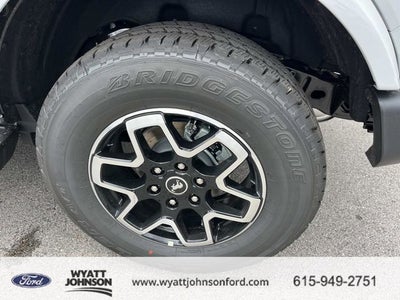 2026 Ford Bronco Outer Banks