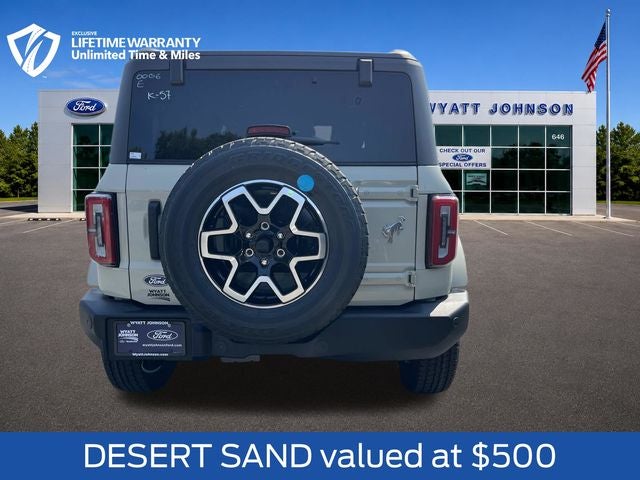 2026 Ford Bronco Outer Banks