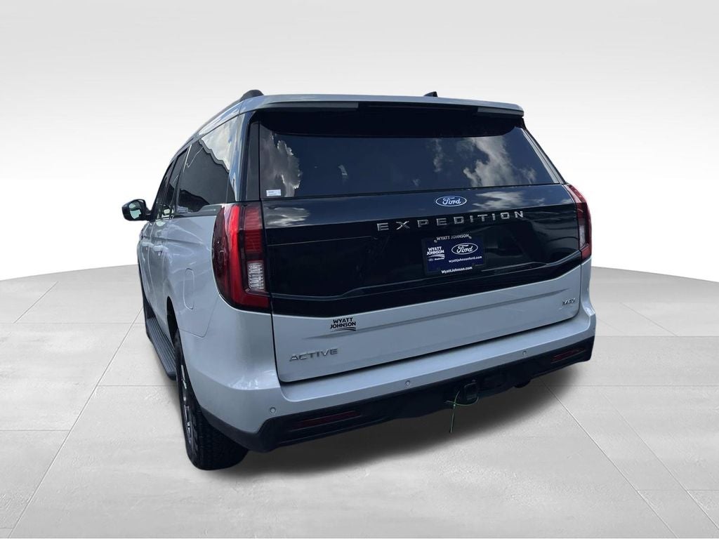 2025 Ford Expedition Max Active