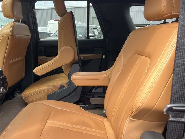 2022 Ford Expedition Max Platinum