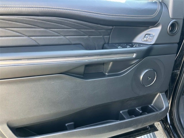 2023 Ford Expedition Max Platinum