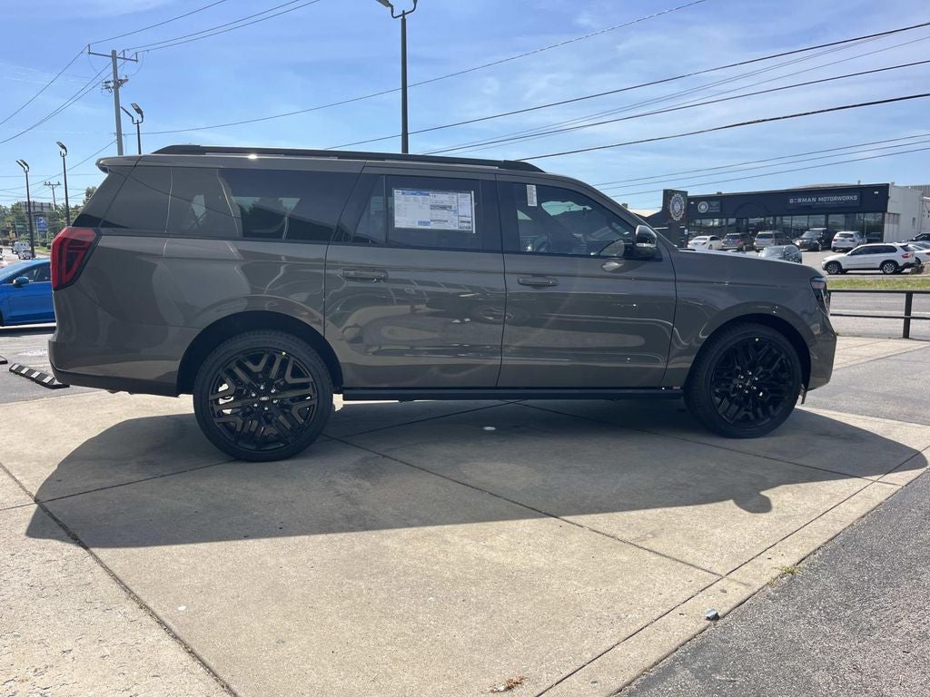 2027 Ford Expedition Max Platinum