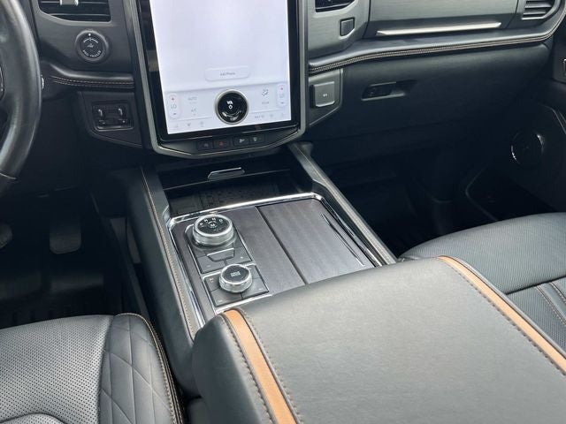 2022 Ford Expedition Max Platinum