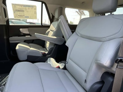 2027 Ford Expedition Active