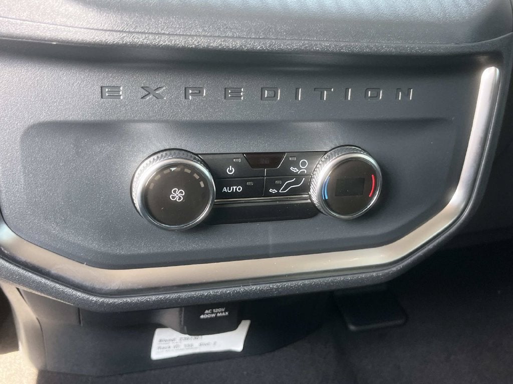 2027 Ford Expedition Active