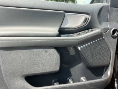 2027 Ford Expedition Active