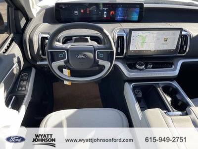 2025 Ford Expedition Platinum