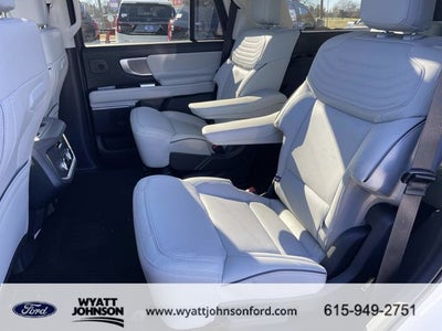 2025 Ford Expedition Platinum