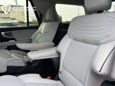 2026 Ford Expedition Platinum