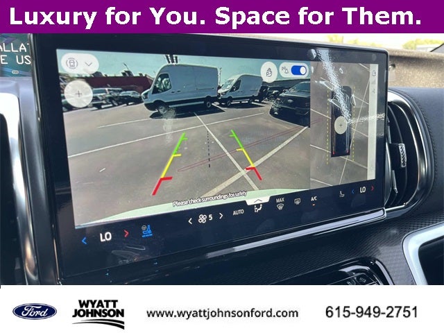 2025 Ford Expedition Platinum