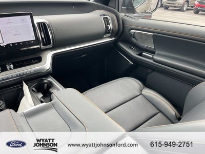 2027 Ford Expedition Tremor