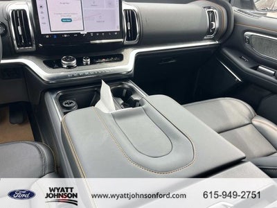 2027 Ford Expedition Tremor