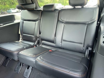 2027 Ford Expedition Tremor