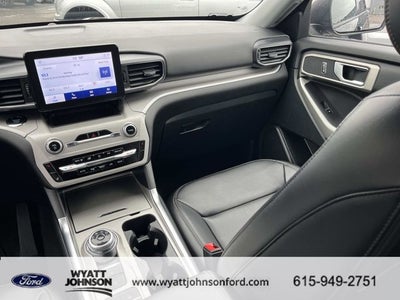 2023 Ford Explorer XLT