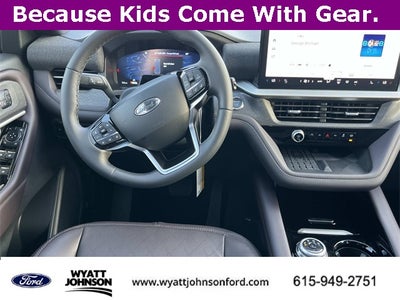 2025 Ford Explorer Platinum