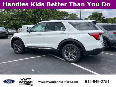 2025 Ford Explorer Active