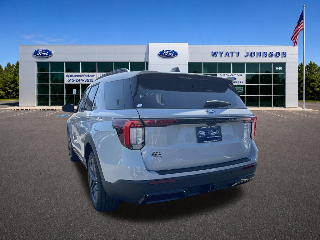 2027 Ford Explorer ST-Line