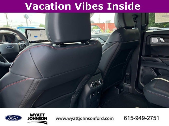 2025 Ford Explorer ST