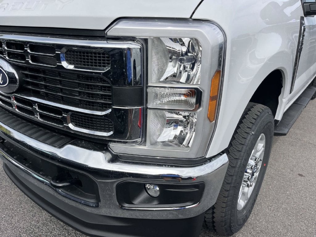 2027 Ford F-250SD XLT