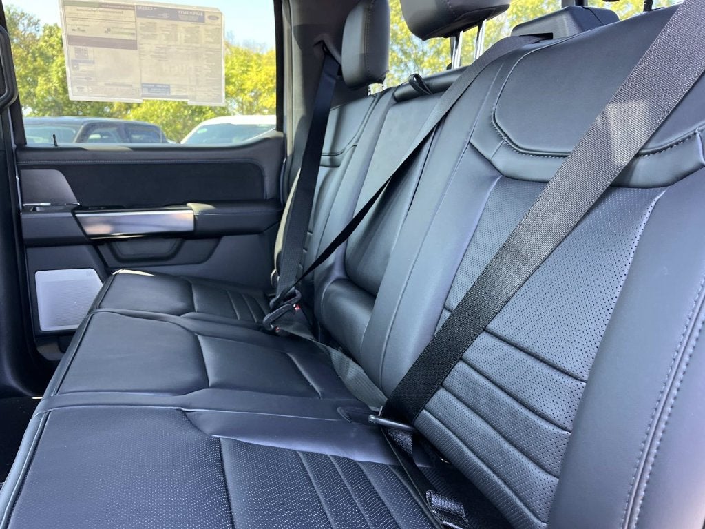 2027 Ford F-250SD Platinum
