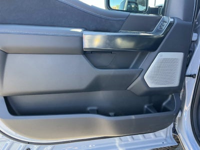 2027 Ford F-250SD Platinum