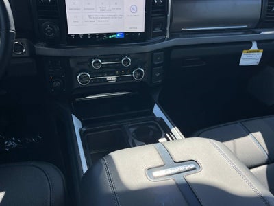 2027 Ford F-250SD Platinum