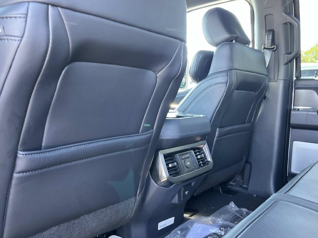 2027 Ford F-250SD Platinum