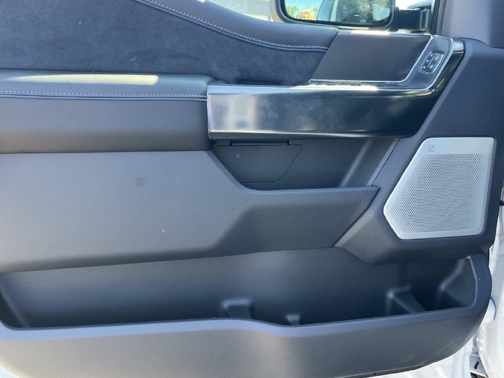 2027 Ford F-250SD Platinum