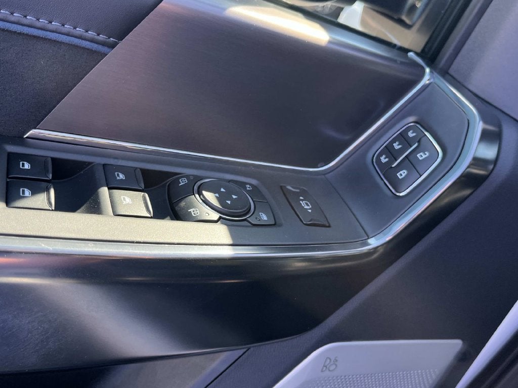 2027 Ford F-250SD Platinum