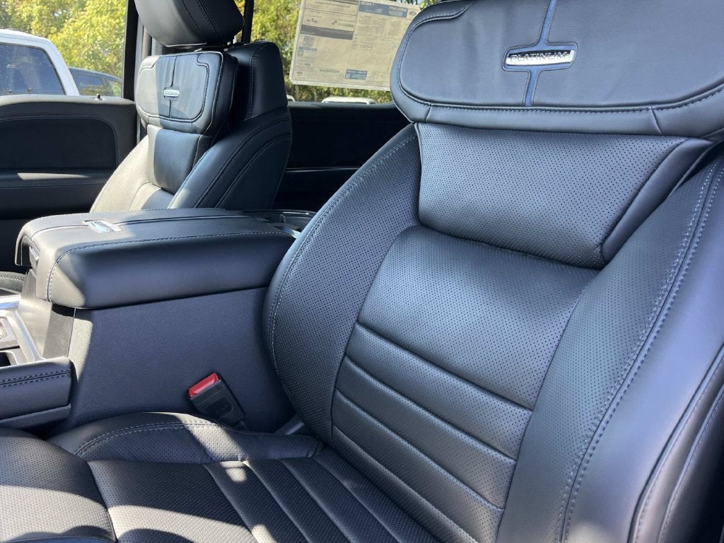 2027 Ford F-250SD Platinum