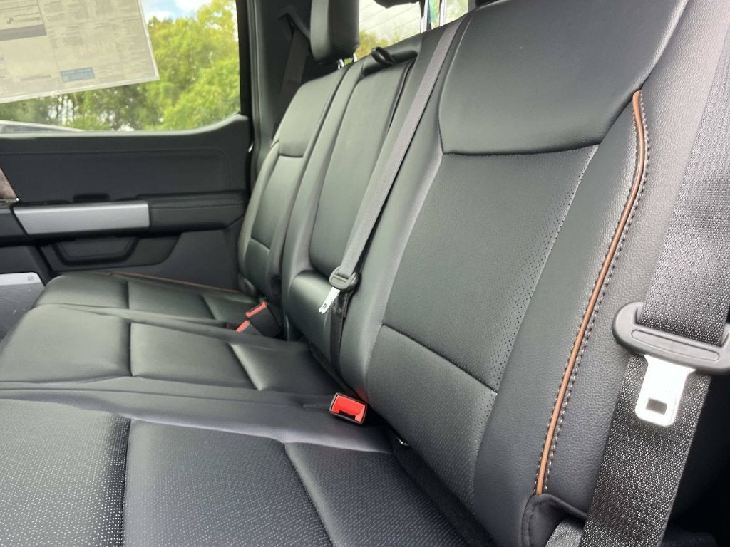 2027 Ford F-250SD Lariat