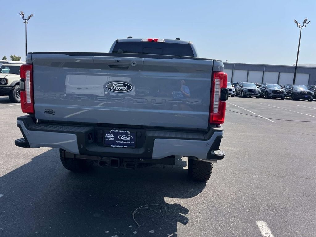 2027 Ford F-250SD Lariat