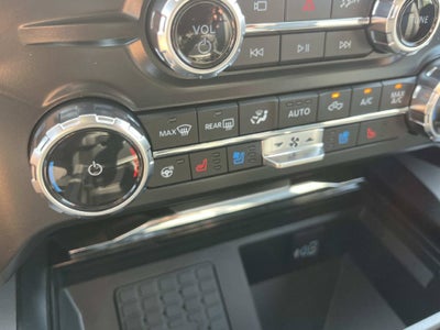 2027 Ford F-250SD Lariat