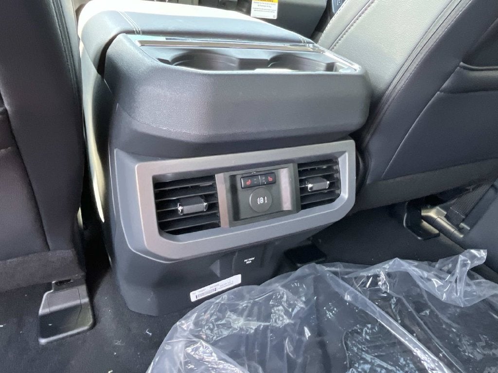 2027 Ford F-250SD Lariat