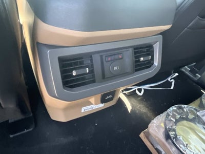 2027 Ford F-250SD Lariat