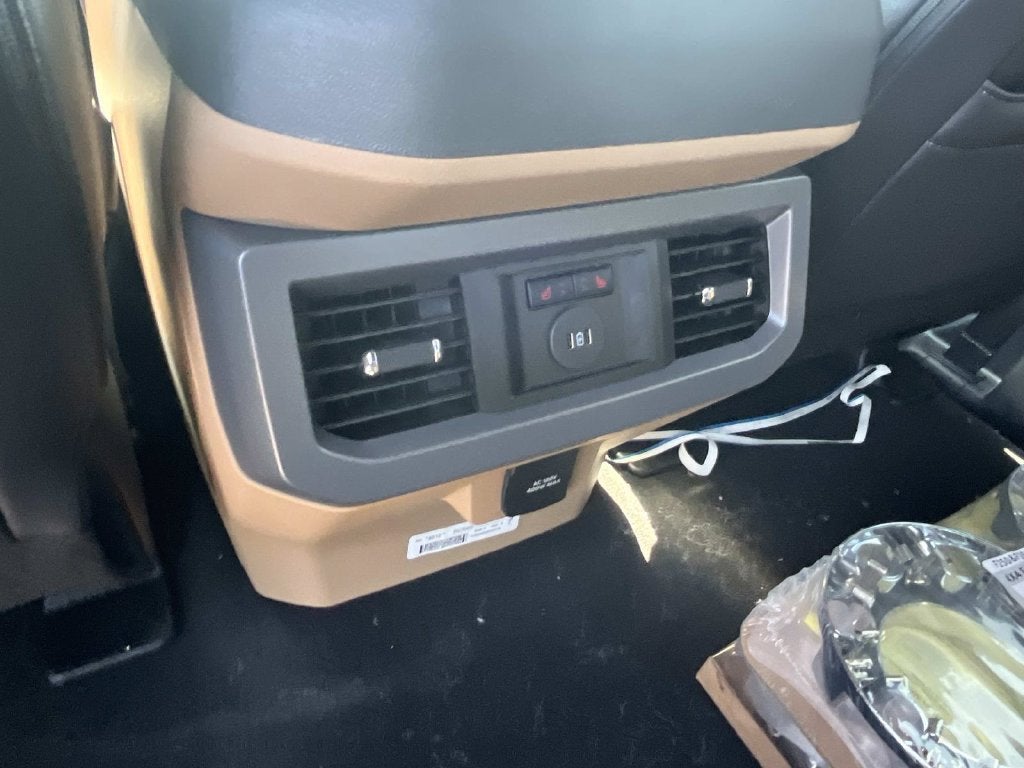 2027 Ford F-250SD Lariat