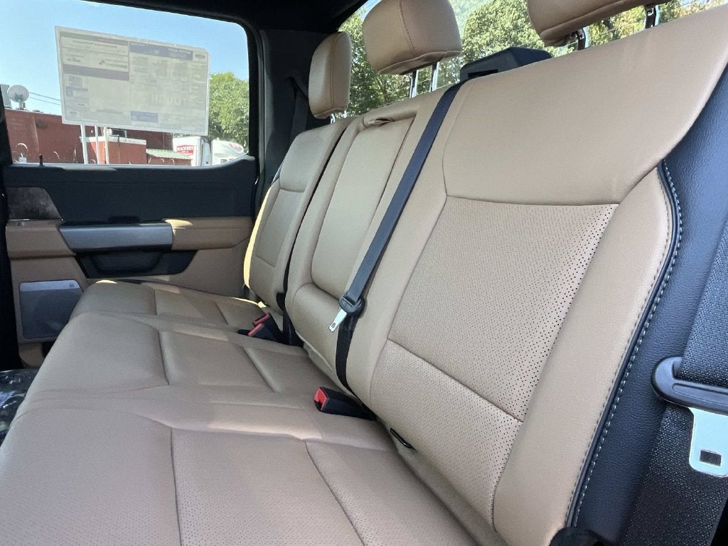 2027 Ford F-250SD Lariat