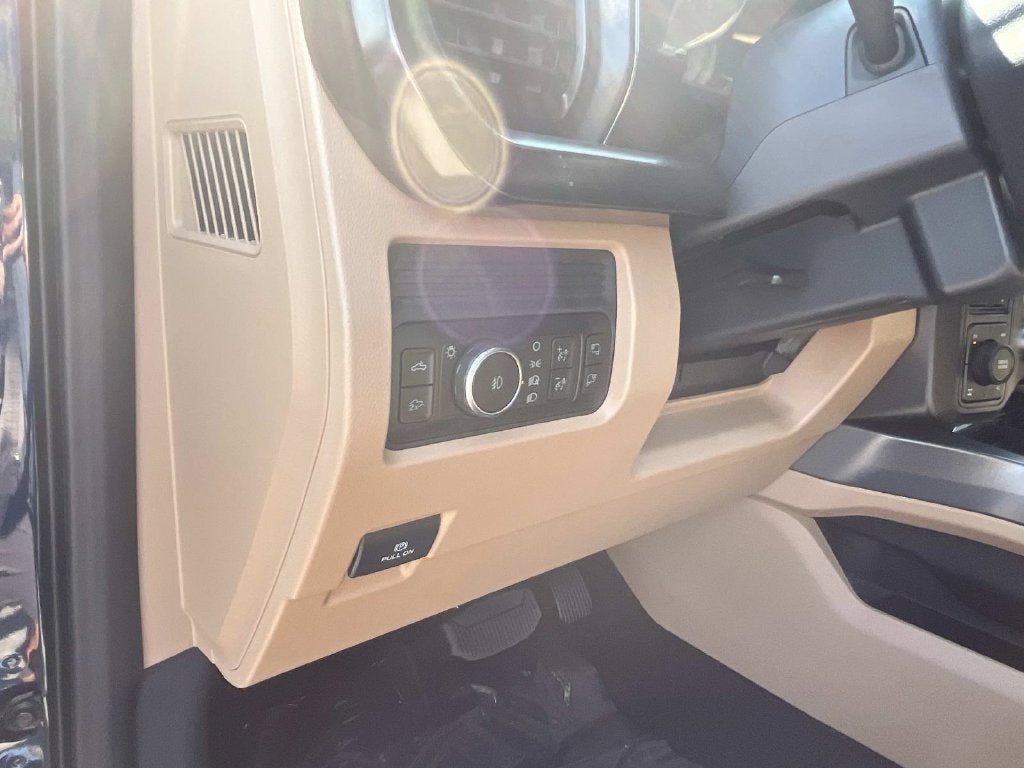 2027 Ford F-250SD Lariat