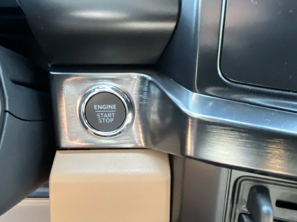 2027 Ford F-250SD Lariat