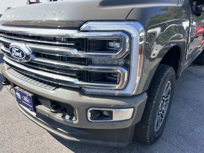 2027 Ford F-350SD Platinum