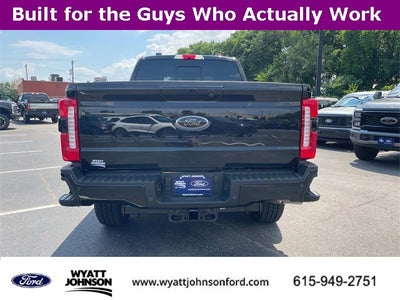 2025 Ford F-350SD Lariat