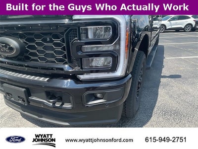 2025 Ford F-350SD Lariat