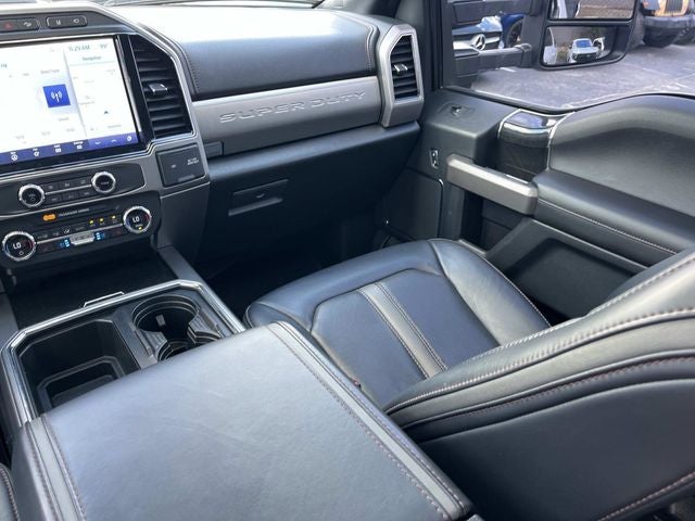 2022 Ford F-350SD Platinum