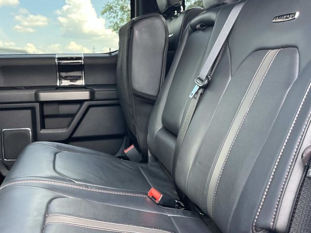 2022 Ford F-350SD Platinum