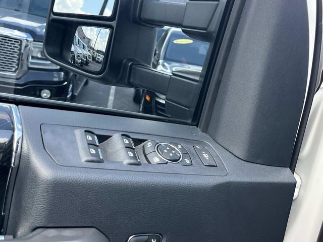 2022 Ford F-350SD Platinum